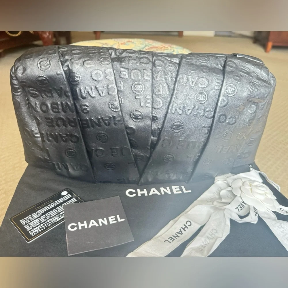 Chanel Black Leather Clutch with Quilted Detail